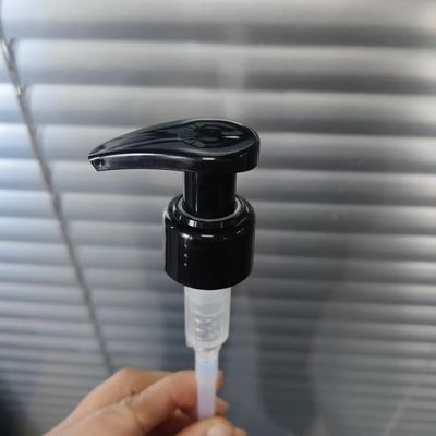 পিপি লোশন পাম্প ফাইন রিবড ক্লোজার স্যাডেল হেড প্লাস্টিক স্ক্রু লক লোশন পাম্প