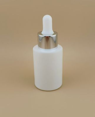 নতুন ডিজাইন সাদা ম্যাট রাউন্ড ড্রপার বোতল কে-জিবিএল30 এসেন্সের জন্য