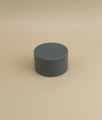 প্রসাধনী বোতলগুলির জন্য ধূসর প্লাস্টিকের মসৃণ ম্যাট ক্যাপ