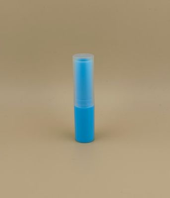 লিপস্টিকের জন্য স্বচ্ছ রিবেড ক্যাপ সহ নীল ছোট ঠোঁটের ব্যালাম প্যাকেজিং