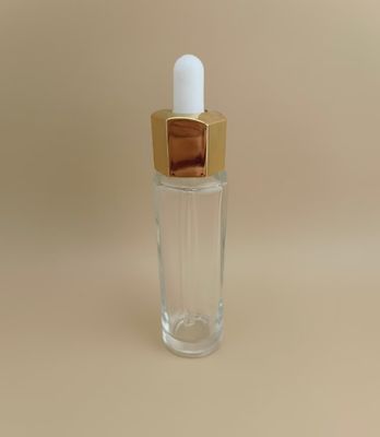 সিআরসি সম্ভব এবং সুন্দর বহুভুজ নকশা সহ কাস্টমাইজড ক্লিয়ার ড্রপার বোতল, এসেন্সের জন্য টেকসই প্যাকেজিং সমাধান প্রদান করে